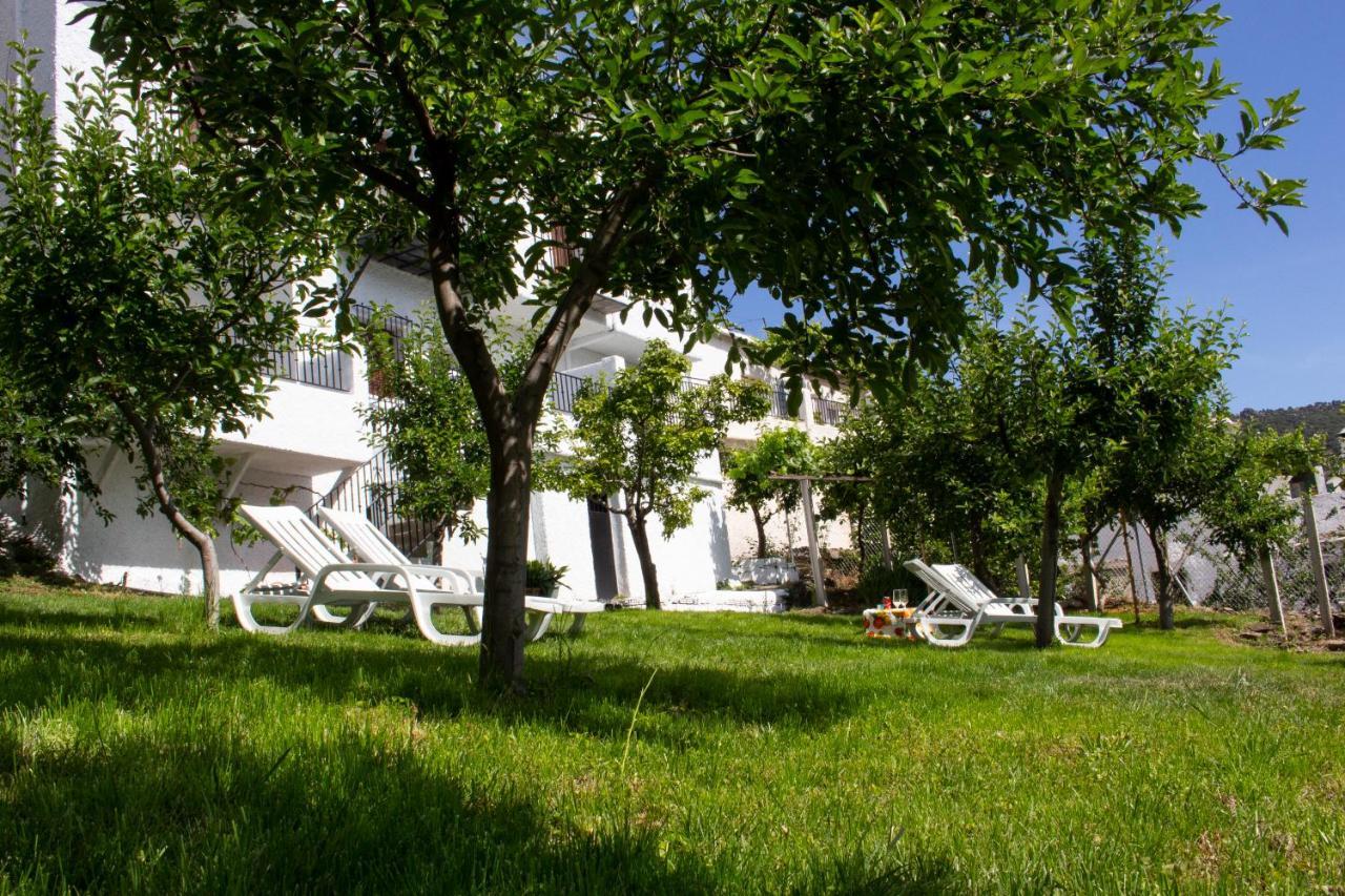 Puerta Bubion Apartamentos Exteriér fotografie